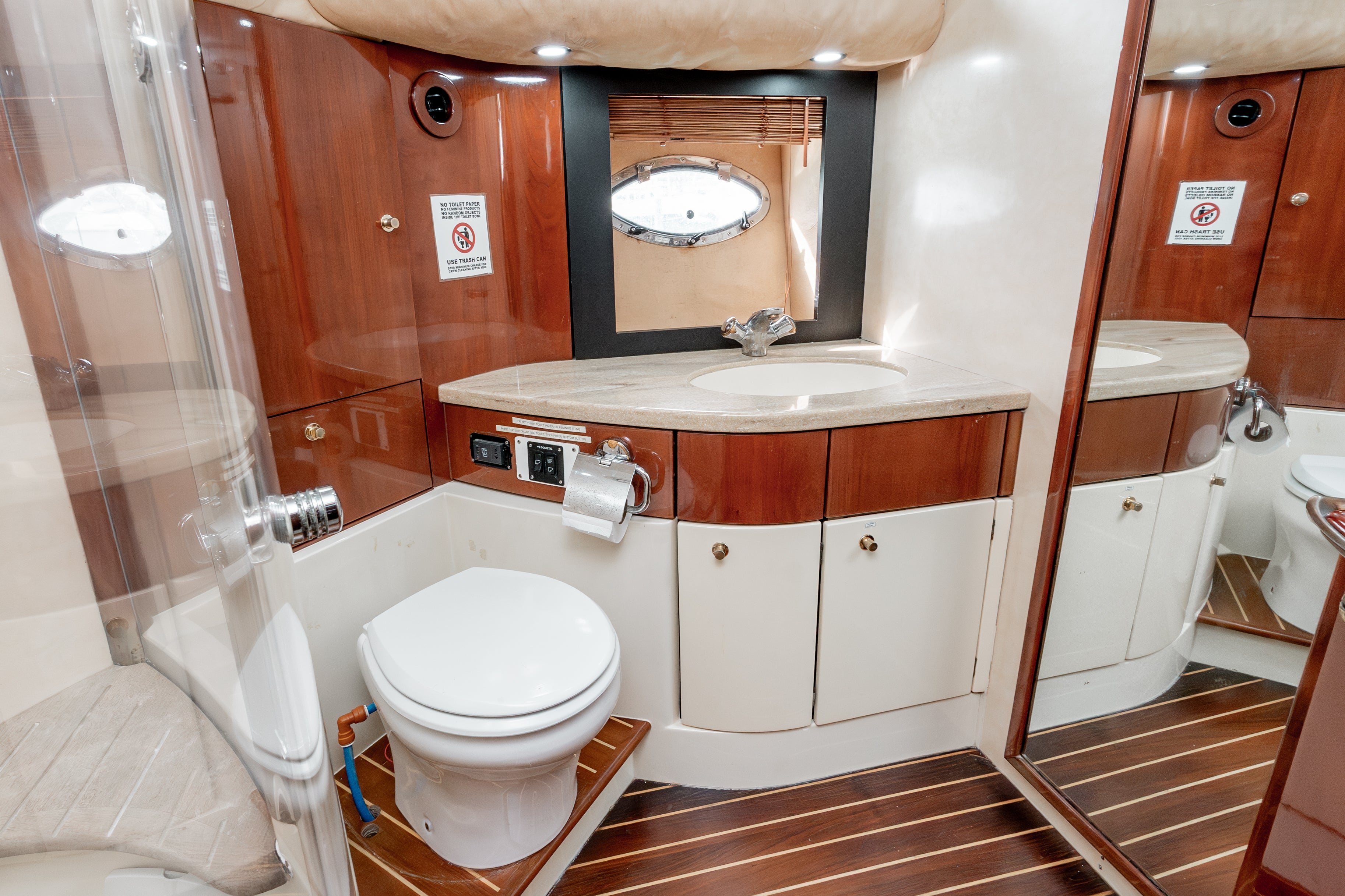 Belleza 68ft | Lujo Europeo y Distinción para 20 Pasajeros