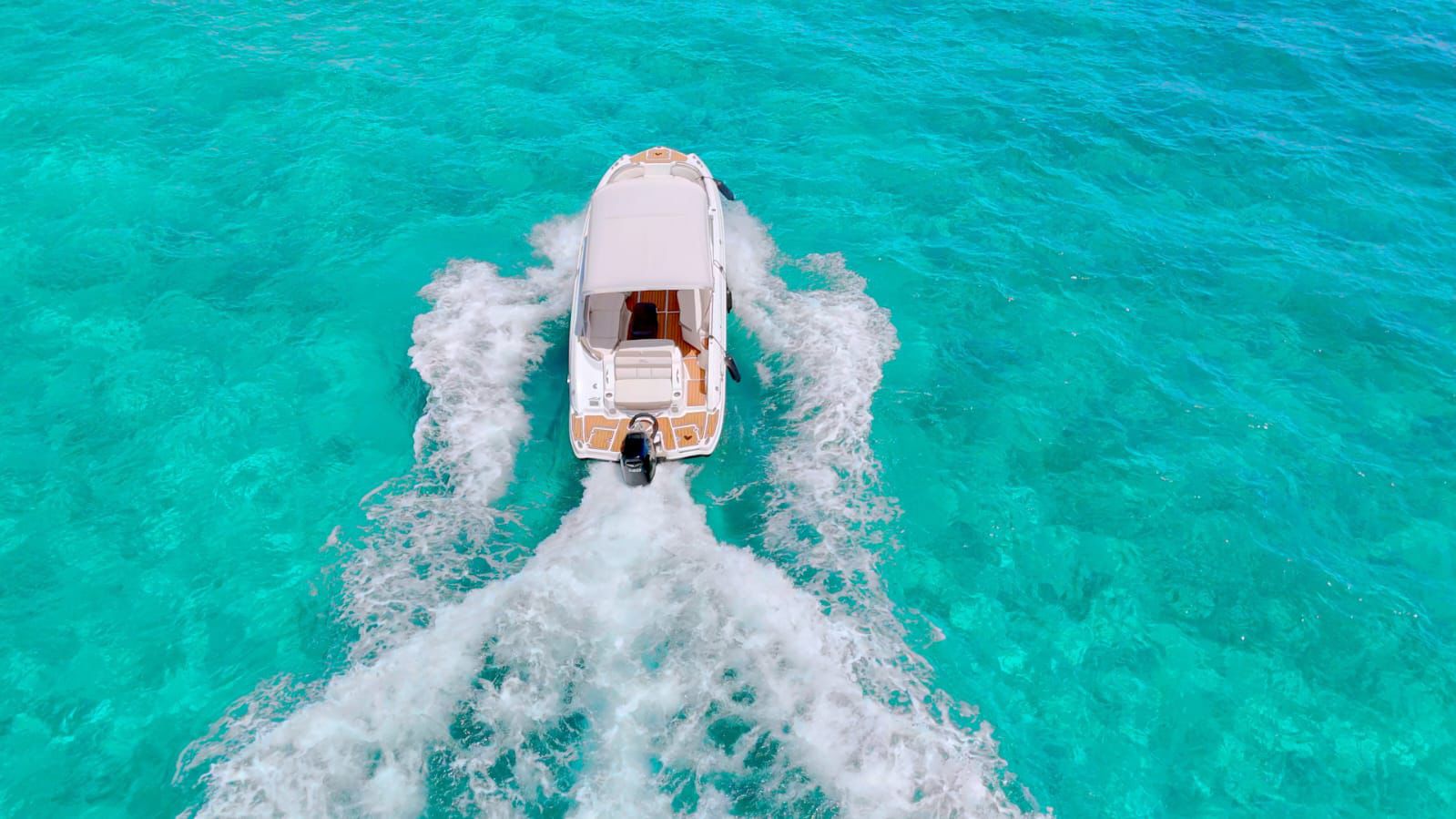 Bote Mia 27ft | Velocidad y Estilo Chaparral