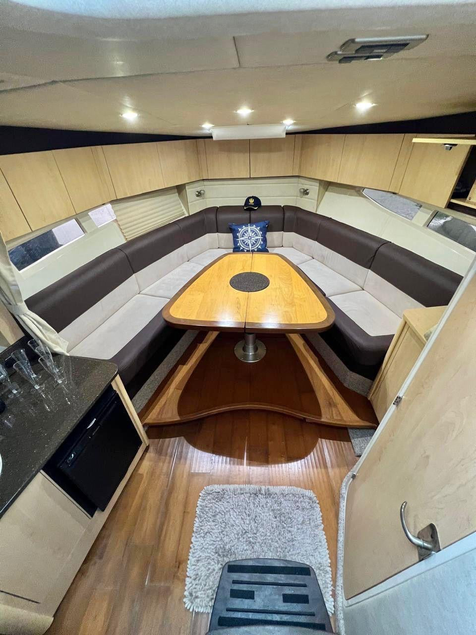 Diamond 37ft | Lujo Privado para 10 Pasajeros