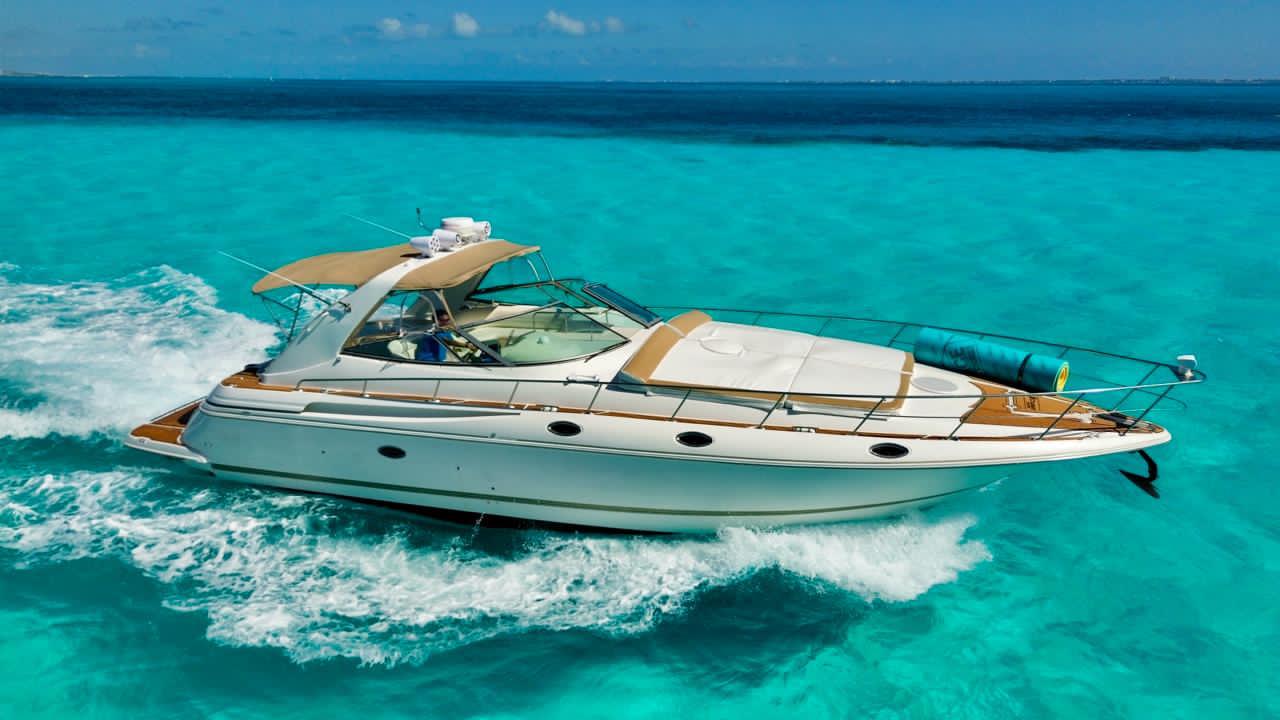 Impulse 45ft | Distinción y Lujo para 15 Pasajeros