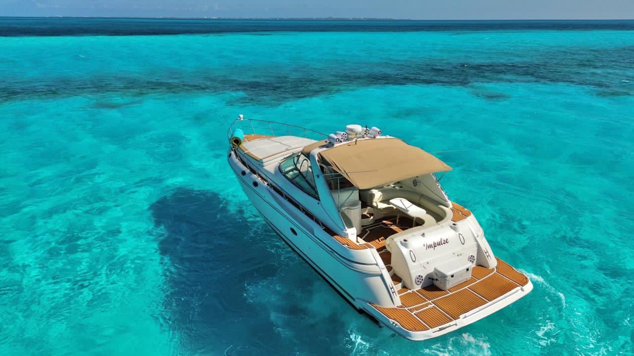 Impulse 45ft | Distinción y Lujo para 15 Pasajeros