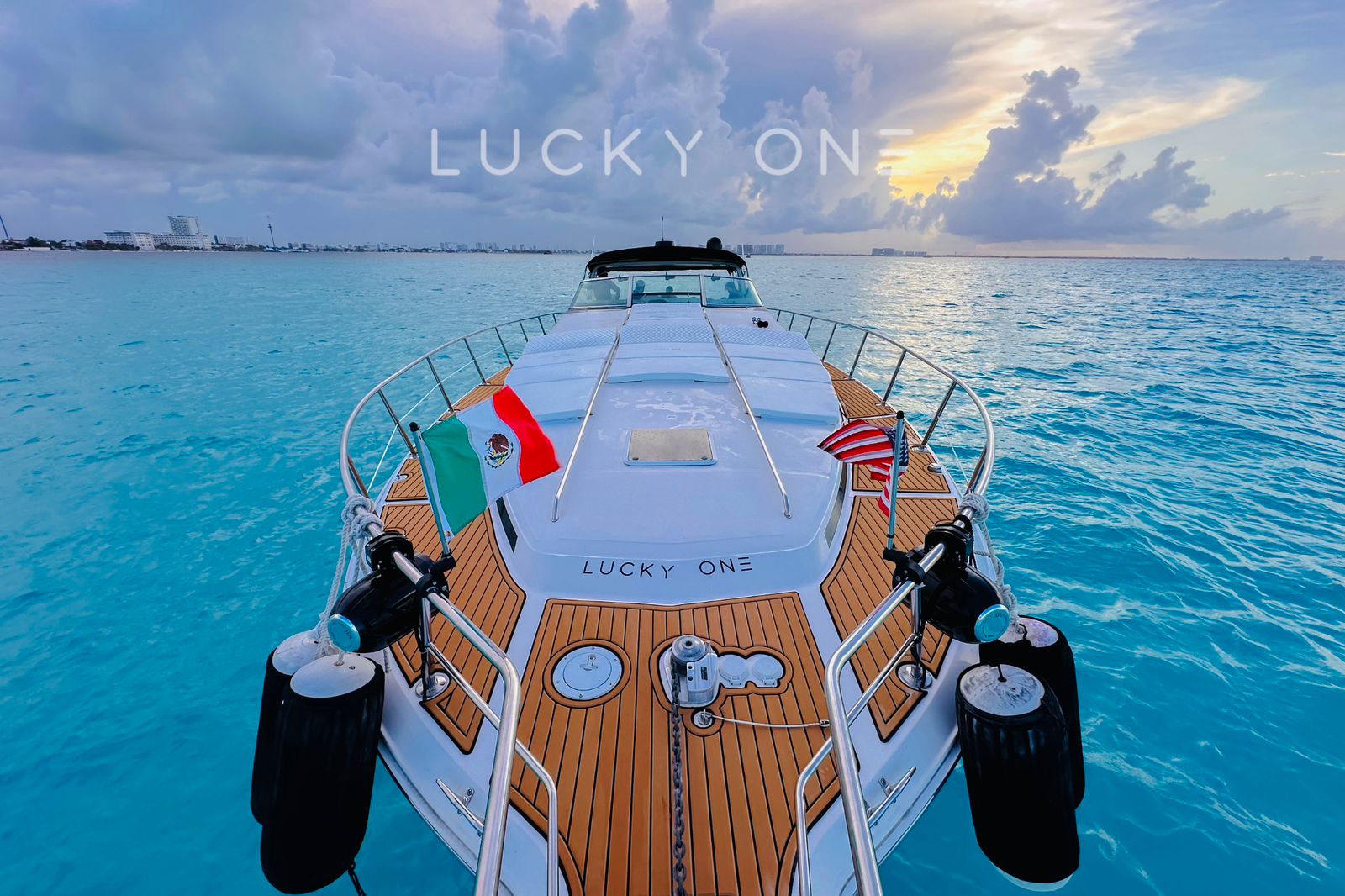 Lucky One 68ft | Diseño Deportivo y Gigante para 20 Pasajeros