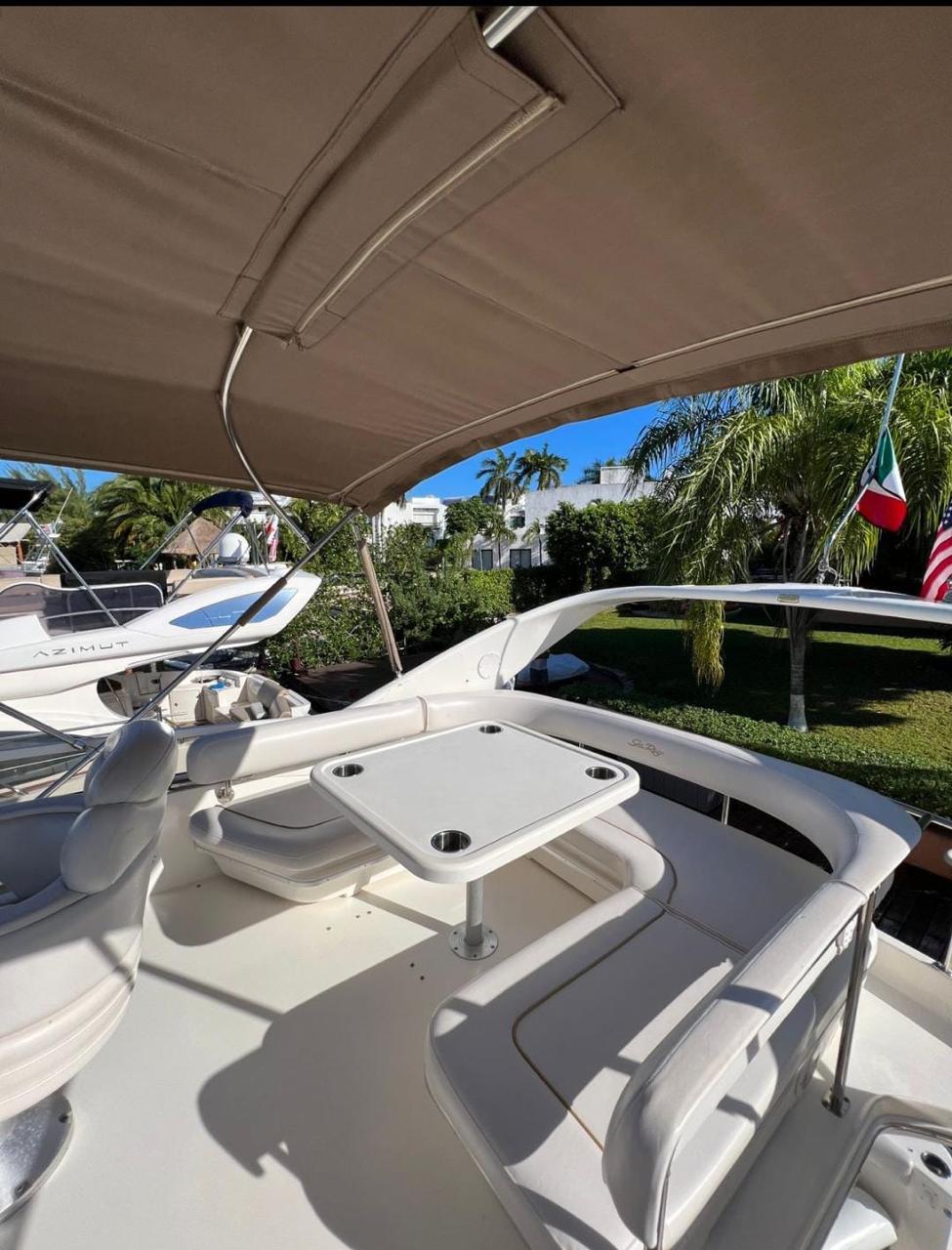 Luxor/Magnus 44ft en Cancún | Cancún Life