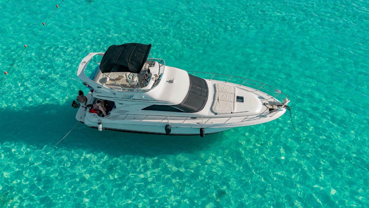 Luxor/Magnus 44ft en Cancún | Cancún Life