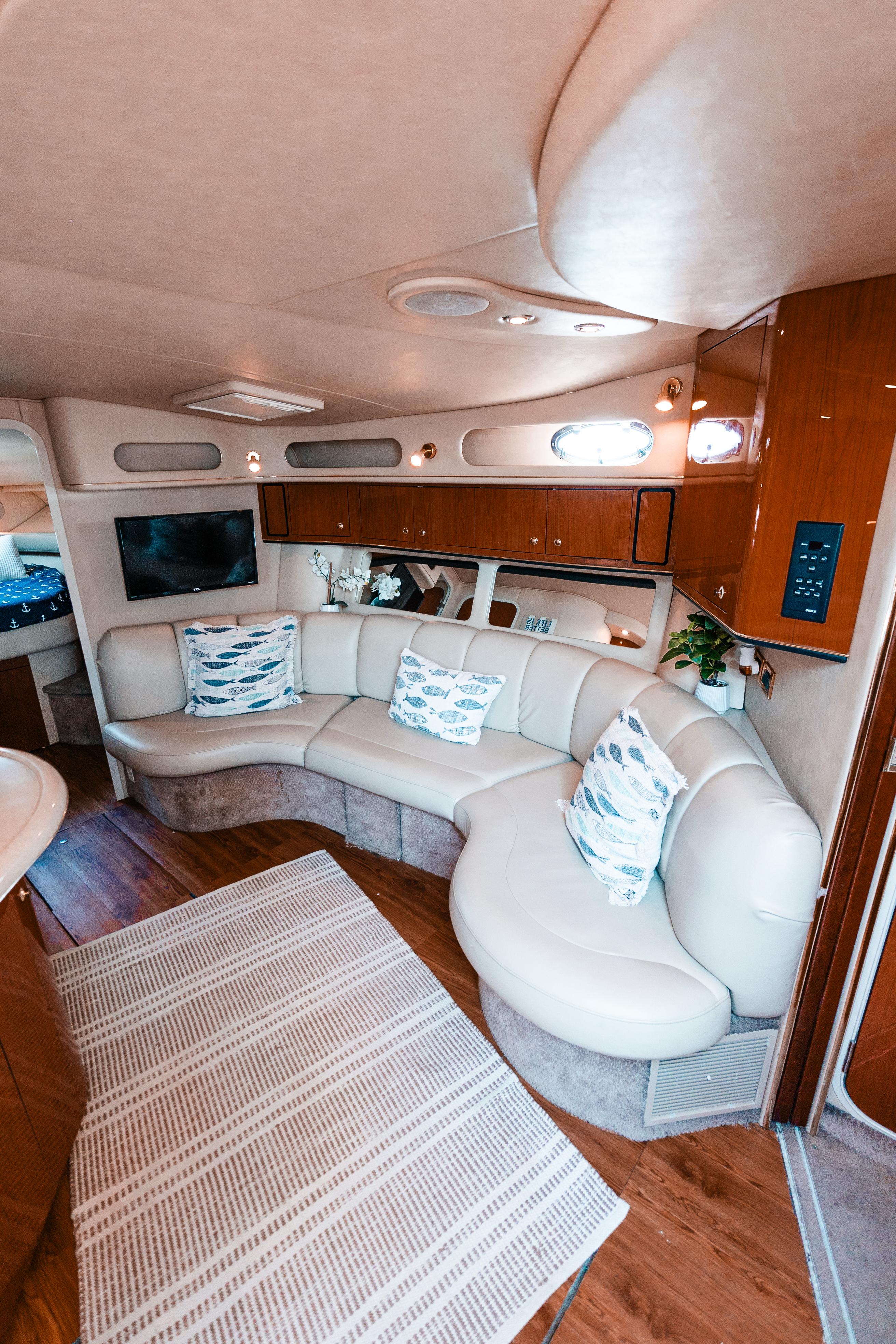 Seañorita 43ft | Elegancia y Diversión para 15 Pasajeros