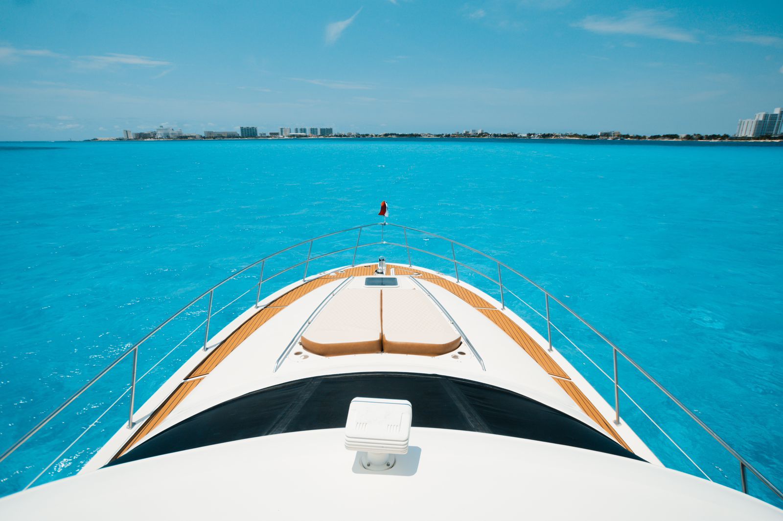 Sea Mami 52ft | Confort Total y Flybridge para 20 Pasajeros