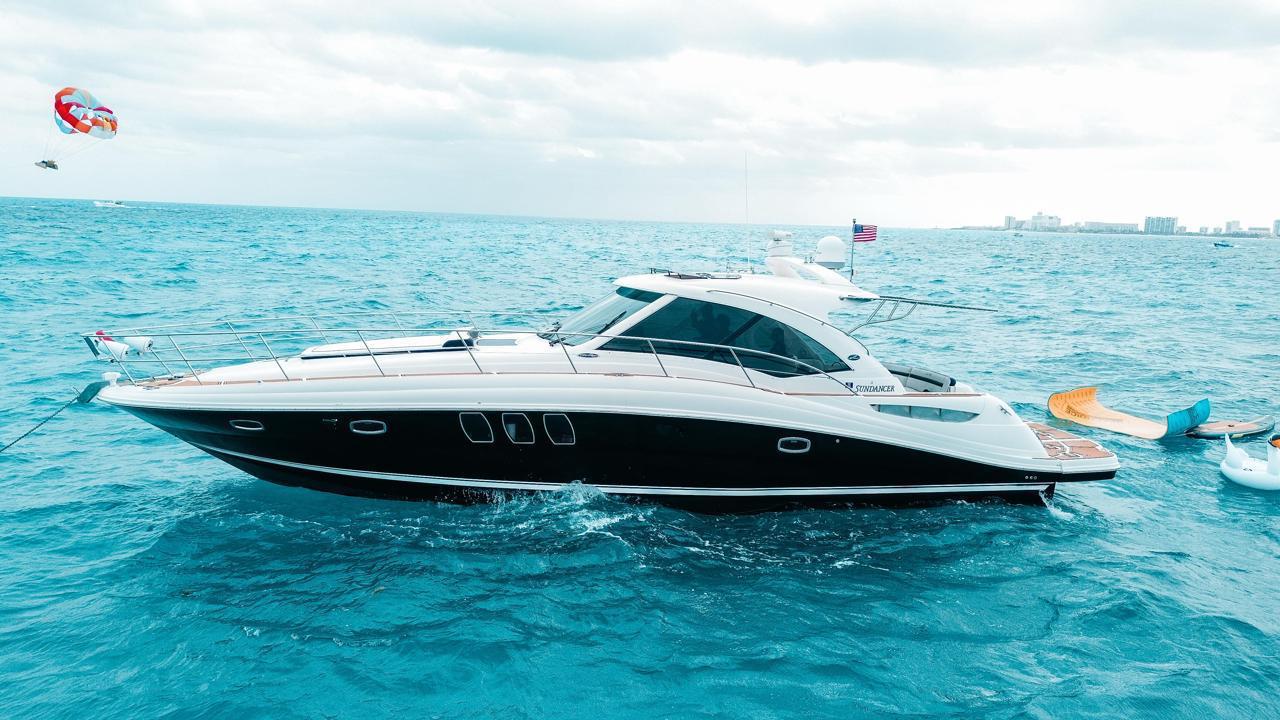 Sea Señor 50ft | Lujo y Espacio para 18 Pasajeros